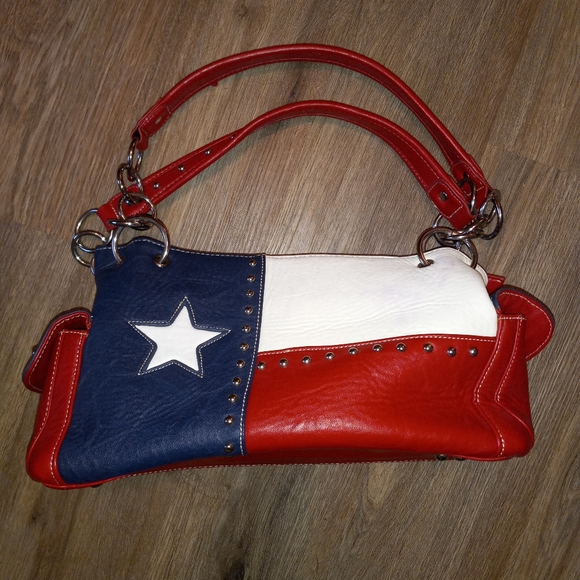 Blazin Roxx Handbags - Conceal & Carry Bag